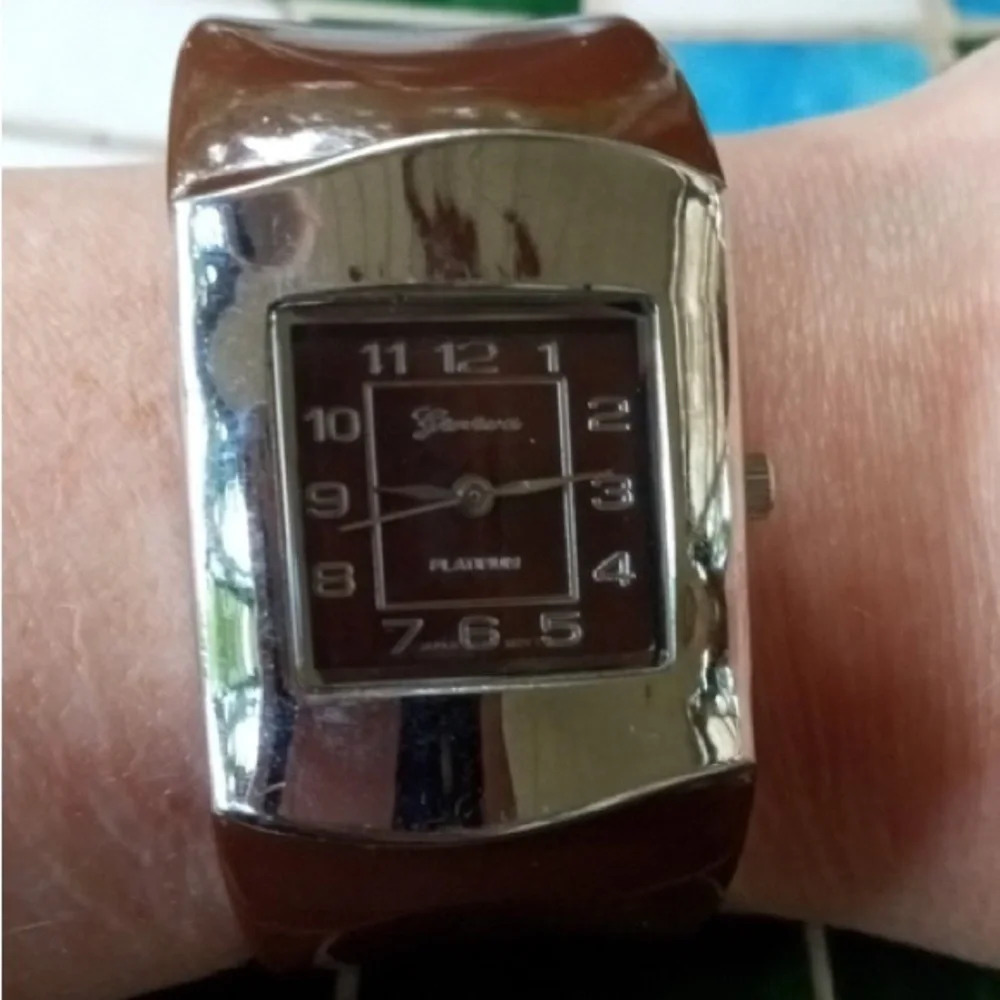 BAKELITE Vintage MCM Geneva Chocolate Brown Art Deco Cuff Bracelet Watch EUC